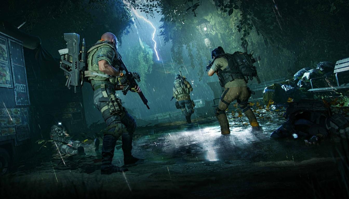 A squad of agents sneaking through a dark rainy park